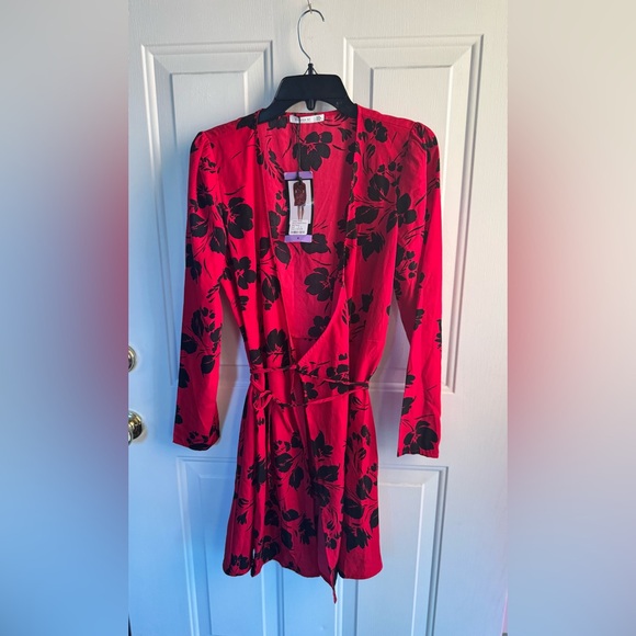 COOPER ST RED Long Sleeve Mini Wrap Women’s Dress NWT ❤️Size 2❤️Elegant Party - Picture 3 of 12